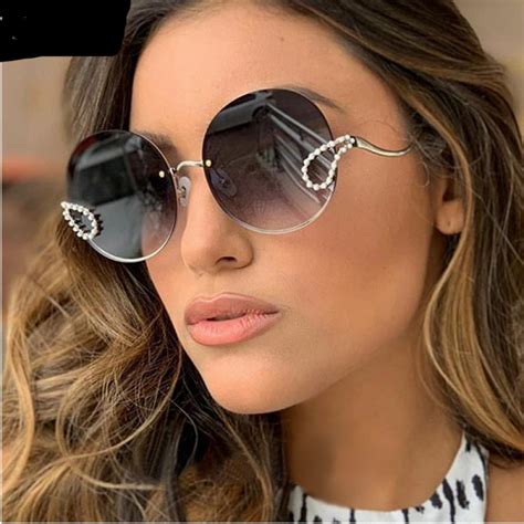 WOMEN'S LUXURY ROUND SUNGLASSES 